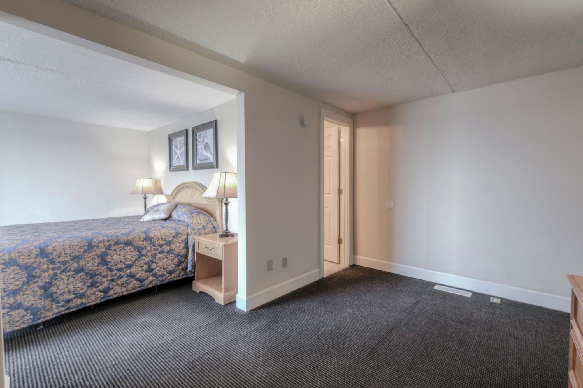 Kingfisher Inn Garden City Экстерьер фото